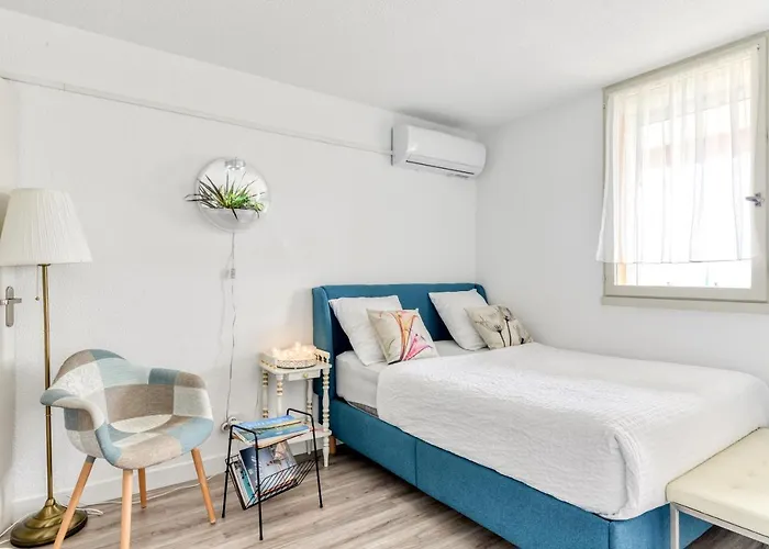 Appartement Et Studio Le Mediterranee Port Soleil